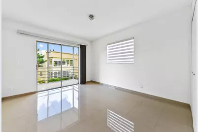 471 Capri J Drive, Delray Beach, FL 33484 - Photo 18