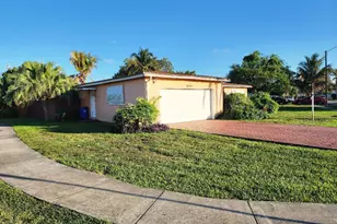 4444 NW 42nd Ave, Lauderdale Lakes, FL 33319 - Photo 6