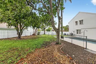 1103 W Fairfax Cir W, Boynton Beach, FL 33436 - Photo 46