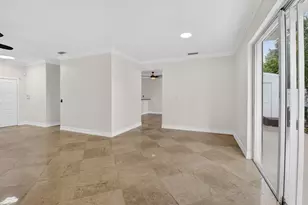 1103 W Fairfax Cir W, Boynton Beach, FL 33436 - Photo 4