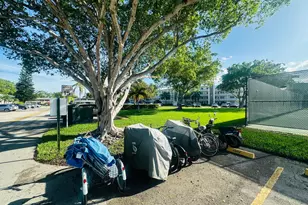 200 Ventnor L, Deerfield Beach, FL 33442 - Photo 24