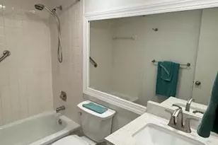 2209 SW 15th St, Deerfield Beach, FL 33442 - Photo 20