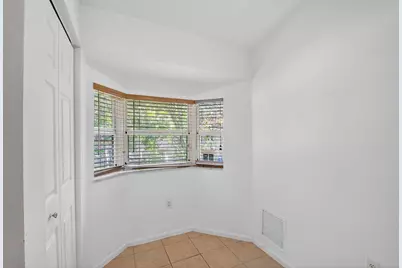 3790 N Jog Road #203, West Palm Beach, FL 33411 - Photo 16