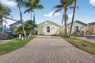 3125 Shelby Way, Palm Springs, FL 33461 - Photo 1