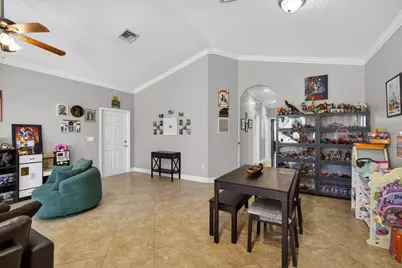 3125 Shelby Way, Palm Springs, FL 33461 - Photo 6