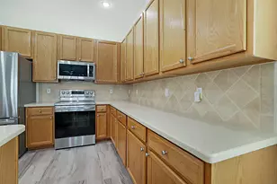 7004 SE Twin Oaks Cir, Stuart, FL 34997 - Photo 16