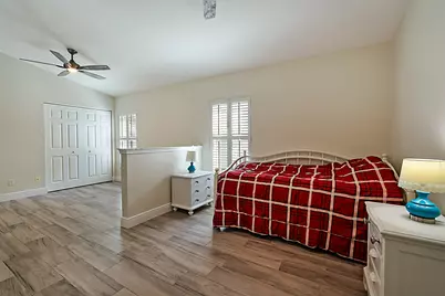 7004 SE Twin Oaks Circle, Stuart, FL 34997 - Photo 26