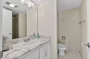 3400 N Ocean Dr, Singer Island, FL 33404 - Photo 14