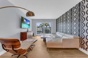 3004 NE 5th Terrace, Wilton Manors, FL 33334 - Photo 1