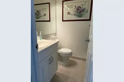 400 SE 10th Street #310, Deerfield Beach, FL 33441 - Photo 6