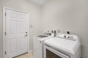 12898 SW Lake Fern Cir, Port Saint Lucie, FL 34987 - Photo 18