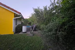 4977 NW 97th Dr, Coral Springs, FL 33076 - Photo 30