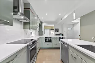 1301 N Riverside Dr, Pompano Beach, FL 33062 - Photo 10