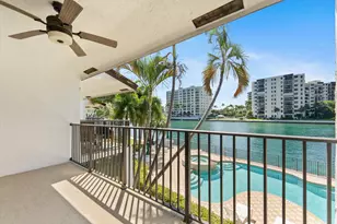 1301 N Riverside Dr, Pompano Beach, FL 33062 - Photo 26
