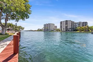 1301 N Riverside Dr, Pompano Beach, FL 33062 - Photo 2