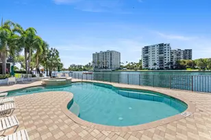 1301 N Riverside Dr, Pompano Beach, FL 33062 - Photo 2