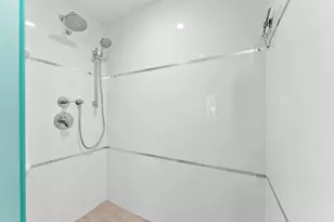 1301 N Riverside Dr, Pompano Beach, FL 33062 - Photo 26