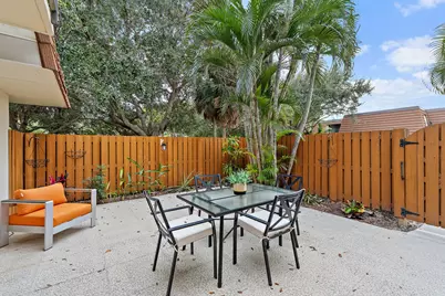 3052 30th Court, Jupiter, FL 33477 - Photo 8