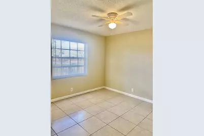 4325 Oak Terrace Drive, Greenacres, FL 33463 - Photo 10