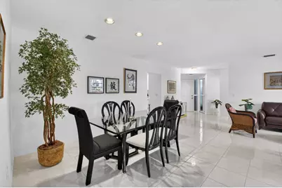 5226 Europa Drive #H, Boynton Beach, FL 33437 - Photo 8
