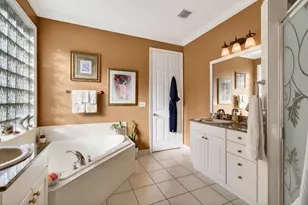 9692 Sandpiper Ln, West Palm Beach, FL 33411 - Photo 32