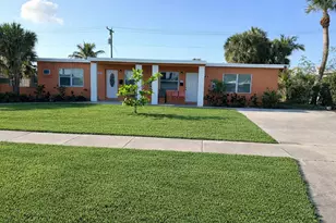 646 Bayberry Dr, West Palm Beach, FL 33403 - Photo 1
