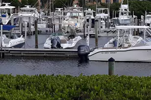 22 S Loafing St, Hypoluxo, FL 33462 - Photo 10