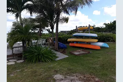 22 S Loafing Street, Hypoluxo, FL 33462 - Photo 6