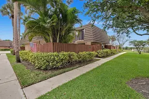 1940 19th Ct, Jupiter, FL 33477 - Photo 8
