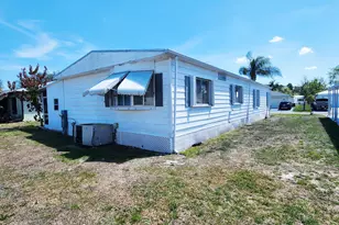 5 El Portal Ln, Port Saint Lucie, FL 34952 - Photo 62