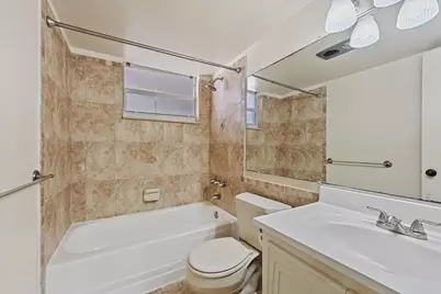 719 Lori Drive #204, Palm Springs, FL 33461 - Photo 14