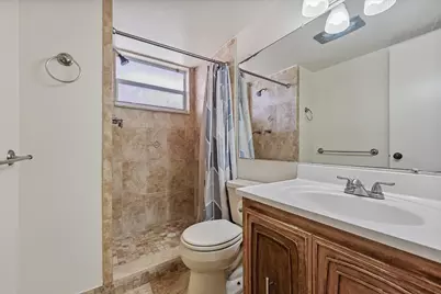 719 Lori Drive #204, Palm Springs, FL 33461 - Photo 22