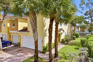 978 Pipers Cay Dr, West Palm Beach, FL 33415 - Photo 2