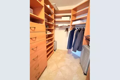 2052 E Discovery Cir Circle E, Deerfield Beach, FL 33442 - Photo 12