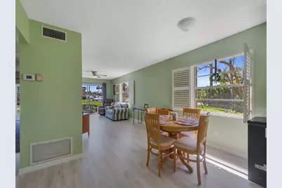 95 Spring Lake Drive #101, Vero Beach, FL 32962 - Photo 2