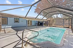 2010 SW Burlington St, Port Saint Lucie, FL 34984 - Photo 18