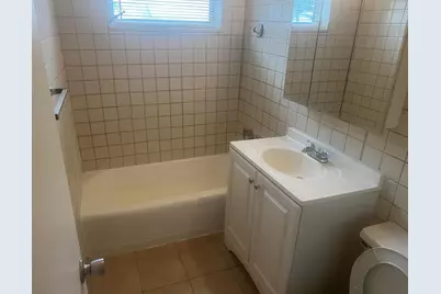 1410 N 69th Avenue, Hollywood, FL 33024 - Photo 4