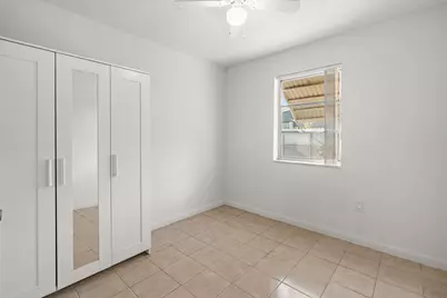 1410 N 69th Avenue, Hollywood, FL 33024 - Photo 6