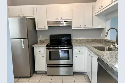 7149 Golf Colony Court #204, Lake Worth, FL 33467 - Photo 4