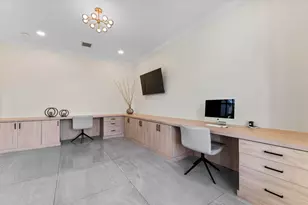 2630 NW 69th St, Boca Raton, FL 33496 - Photo 36