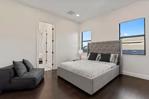 2630 NW 69th St, Boca Raton, FL 33496 - Photo 36