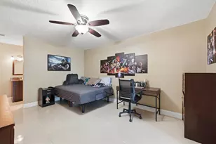 2928 Carambola Cir S, Coconut Creek, FL 33066 - Photo 20