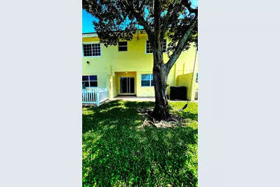 1146 Imperial Lake Road, West Palm Beach, FL 33413 - Photo 20