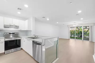 7107 Woodmont Way, Tamarac, FL 33321 - Photo 4