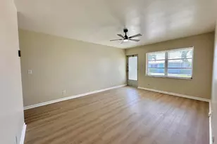 728 Ridge Rd, Lantana, FL 33462 - Photo 8