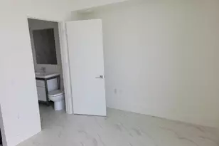 2000 Metropica Wy, Sunrise, FL 33323 - Photo 18