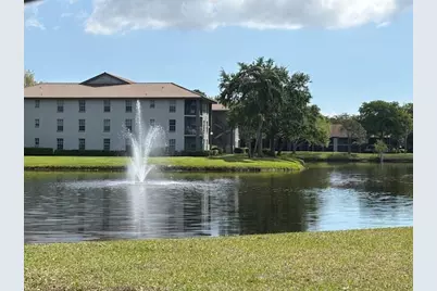 5724 Boynton Cres Crescent, Boynton Beach, FL 33437 - Photo 10