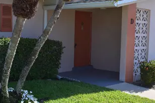 2747 E Dudley Dr Dr E, West Palm Beach, FL 33415 - Photo 2