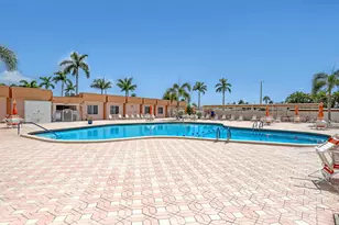 2747 E Dudley Dr Dr E, West Palm Beach, FL 33415 - Photo 44