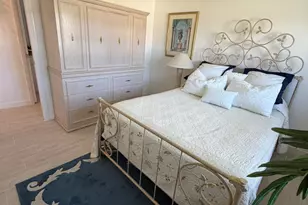 2747 E Dudley Dr Dr E, West Palm Beach, FL 33415 - Photo 16